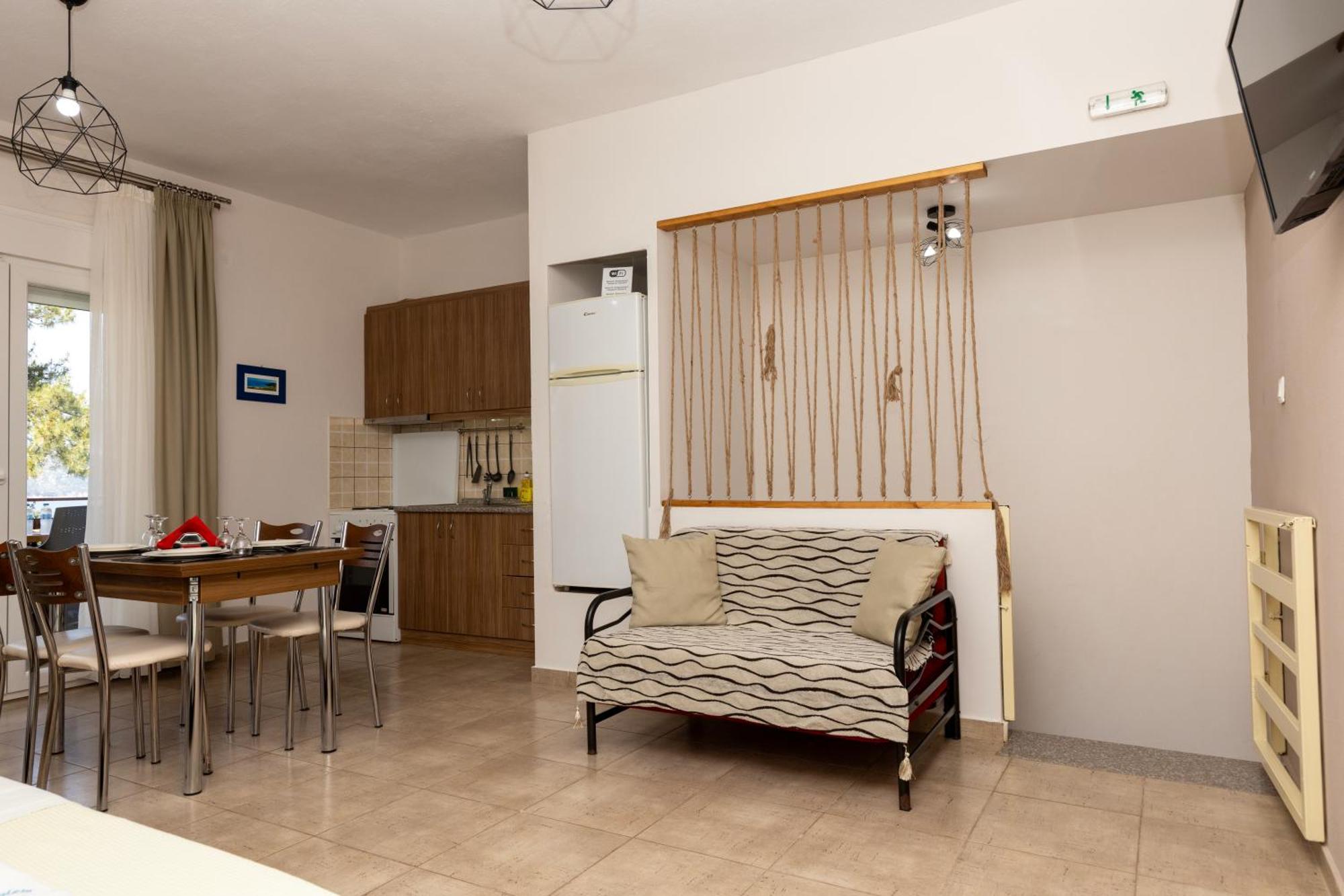 Antigone View Apartments Скала-Потамиас Экстерьер фото