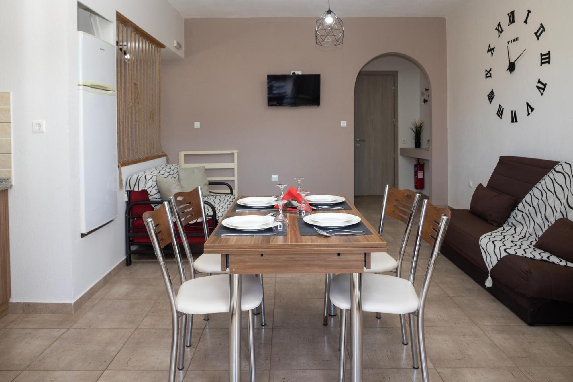 Antigone View Apartments Скала-Потамиас Экстерьер фото